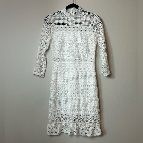 Yoins White Lace Cut Out Design Dress Size S - Picture 4 of 10